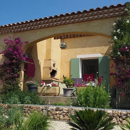 Holiday home With Private Terrace Bellegarde