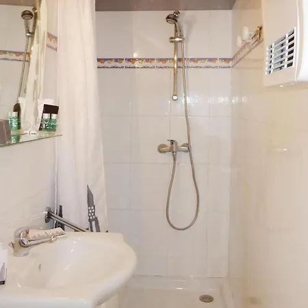Сasa de vacaciones With Private Terrace,