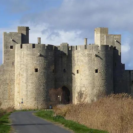 With Private Terrace, Bellegarde (Gard)