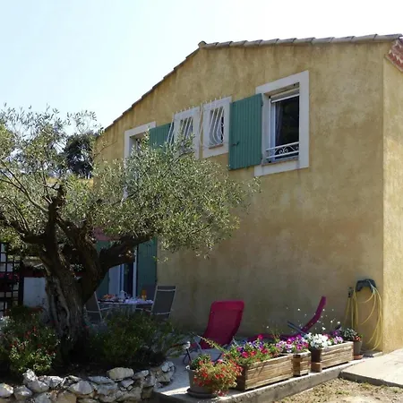 With Private Terrace, * Bellegarde (Gard)